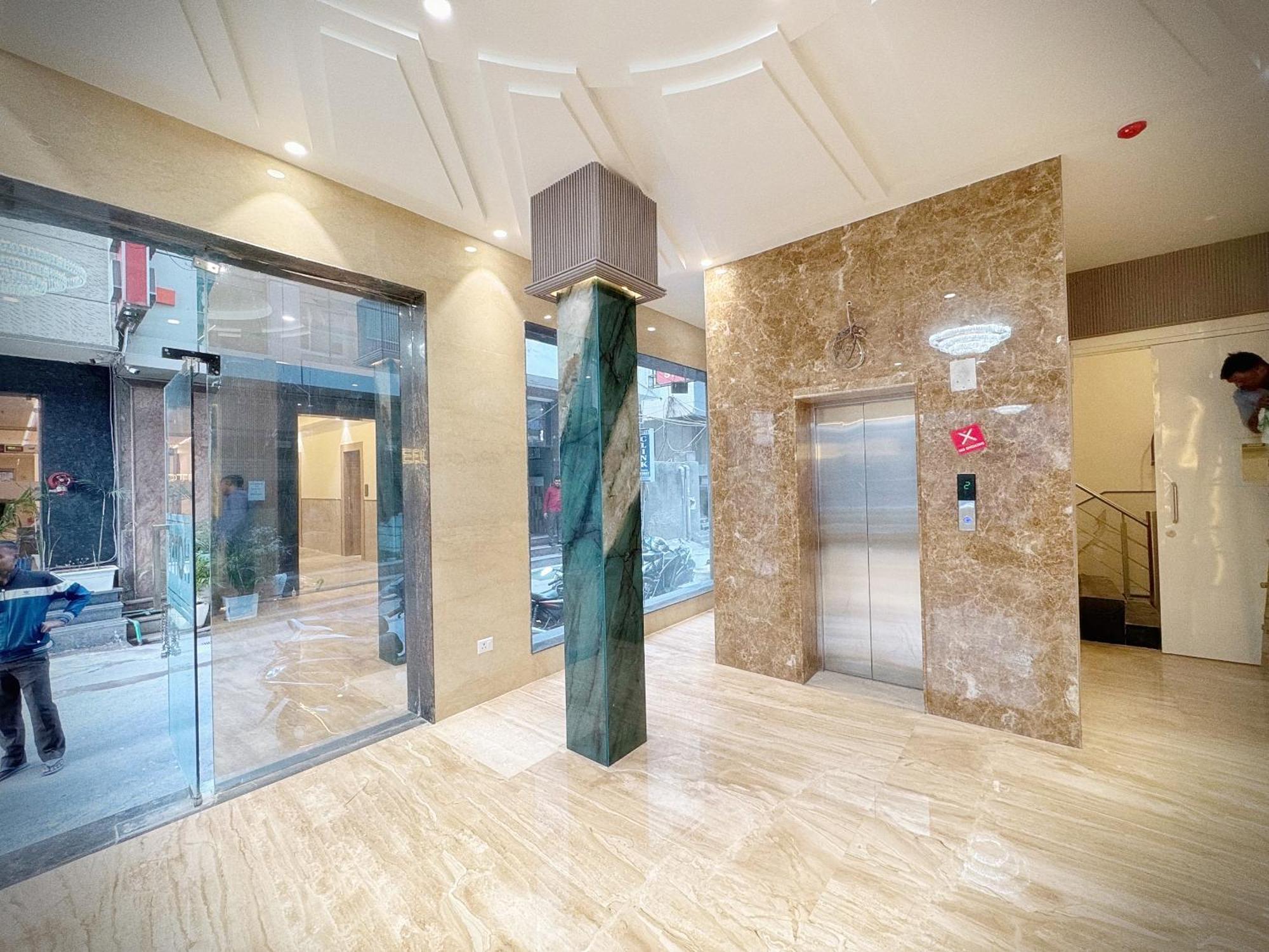 The Orion Hotel Era - Delhi Airport New Delhi Extérieur photo