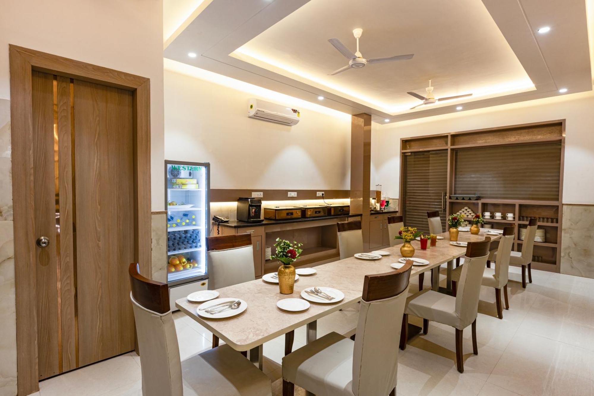 The Orion Hotel Era - Delhi Airport New Delhi Extérieur photo